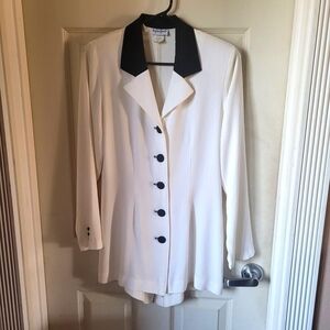 Vintage Stephen Peters Off White and Black Blazer Jacket